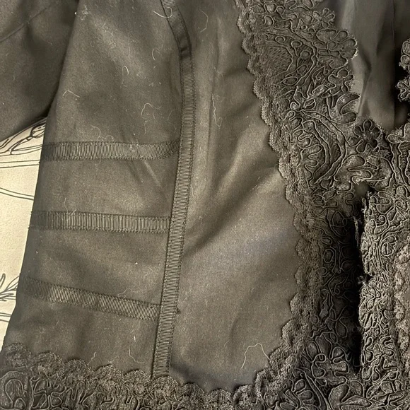 White House Black Market Black Lace Women's Blazer - Picture 9 of 10